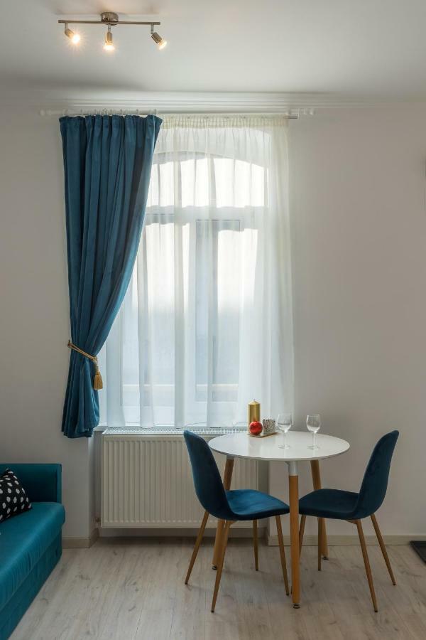 Lovelystay Oldtown Studio Brasov Exterior photo